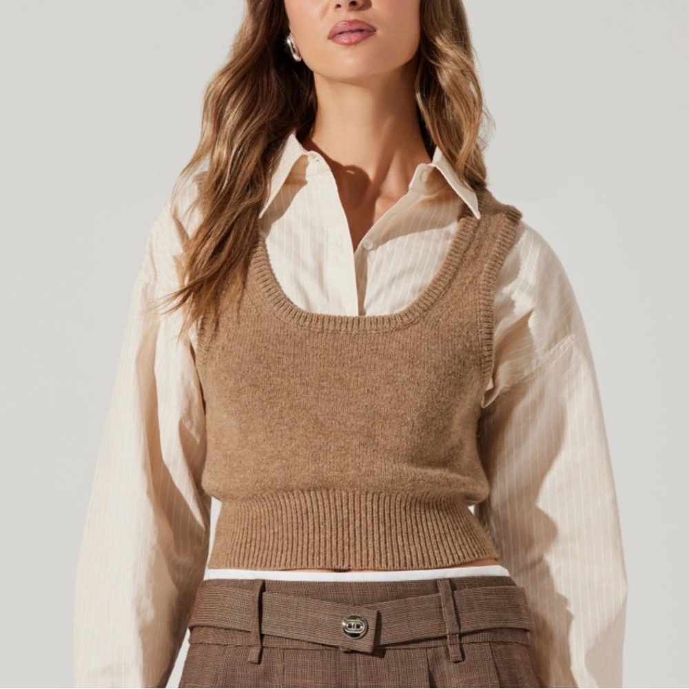 Astr The Label Guinevere Layered Sweater Vest Top 🤎